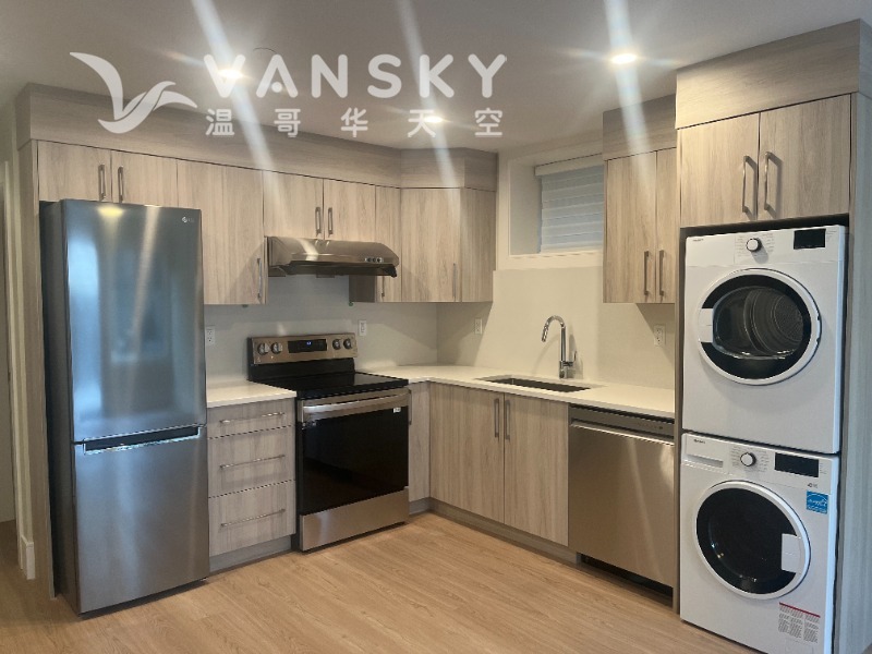 251112034330_basement kitchen 1.JPG